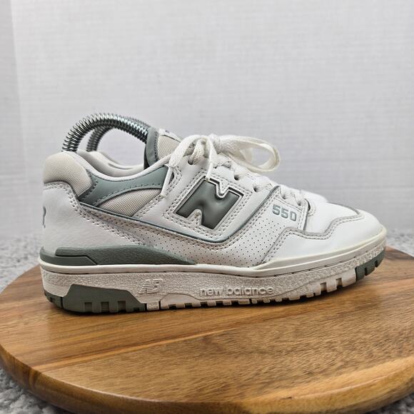 New Balance Womens 6.5B 550 White Juniper Leather Casual Lifestyle Daily Sneaker - Picture 3 of 15